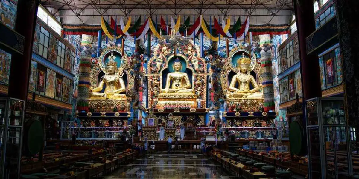 Golden Temple (Namdroling Monastery)