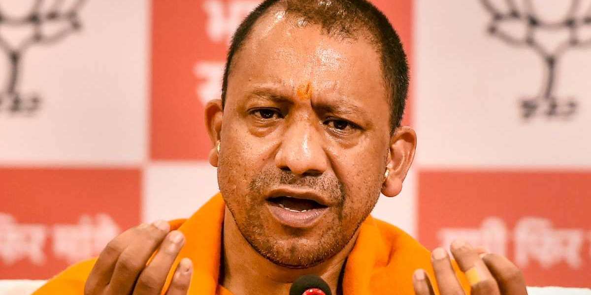 Yogi government changed the date of Janmashtami holiday, instead of 18, it will be a holiday on August 19.
