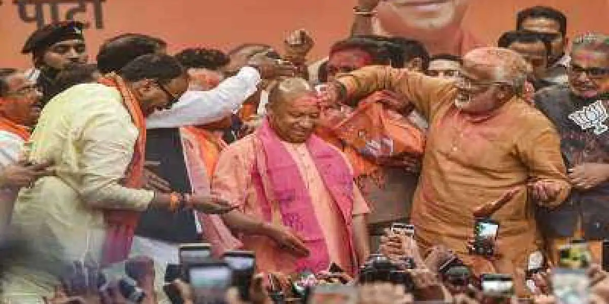 Auspicious time to form government in UP fixed, Yogi Adityanath will take oath as CM on March 25, possibility of 3 deput