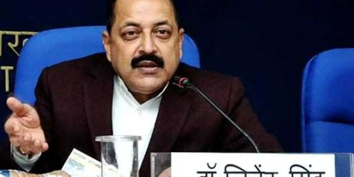 Union Minister Jitendra Singh met 20 toppers of UPSC IAS exam, gave this target