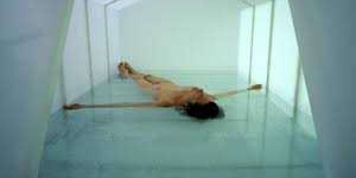 What is Floating? Sensory Deprivation Benefits