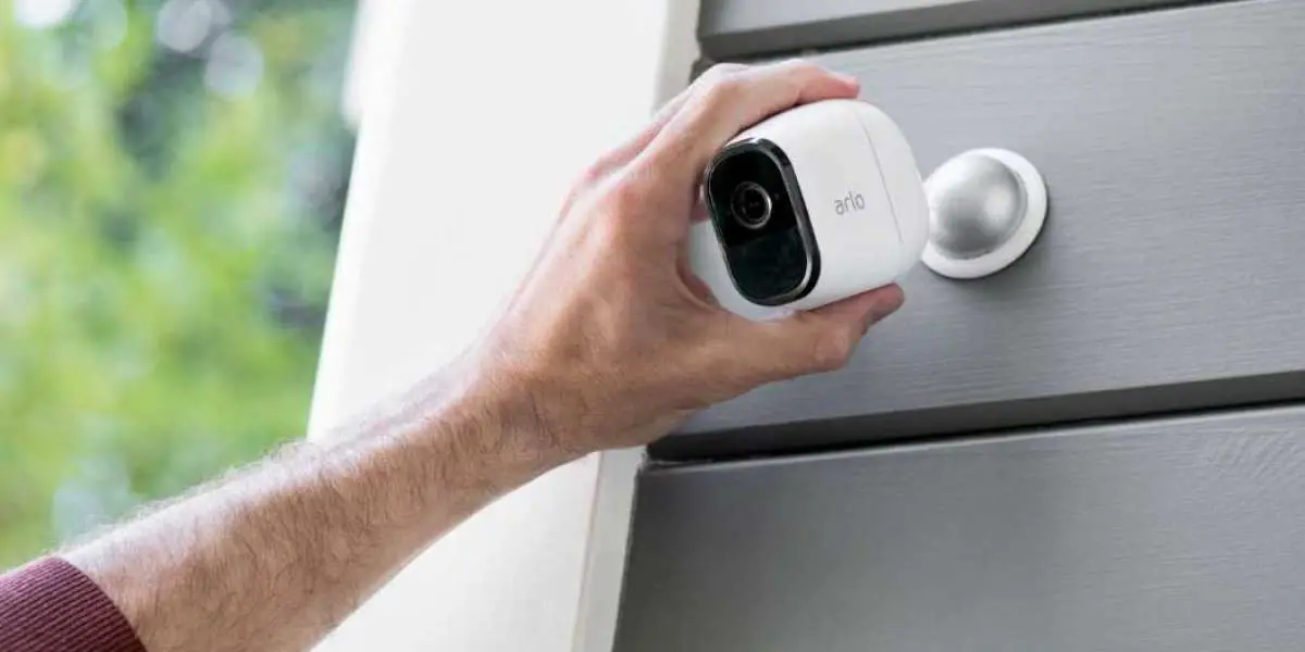 A Comprehensive Guide to Home Security: 10 Must-Know Tips