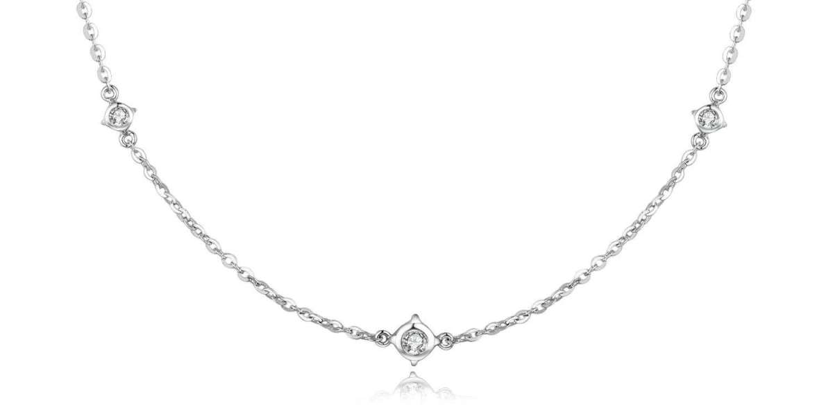 Diamond Block Necklace: Brilliance without Guilt