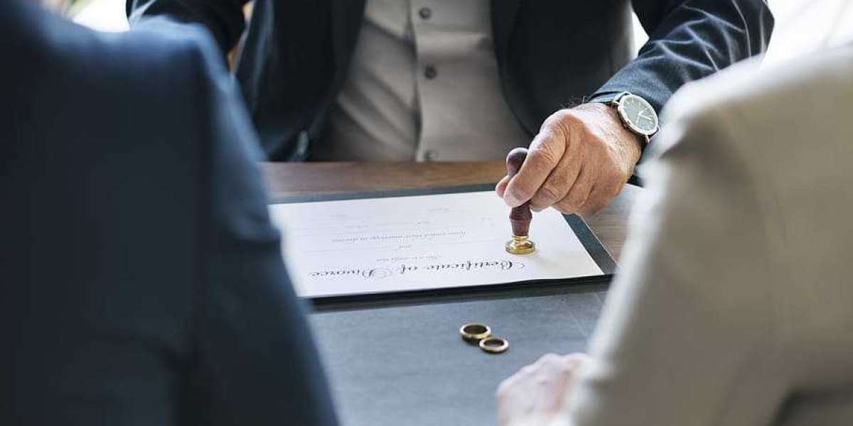 What You Should Know Before Your First Meeting With A Divorce Attorney