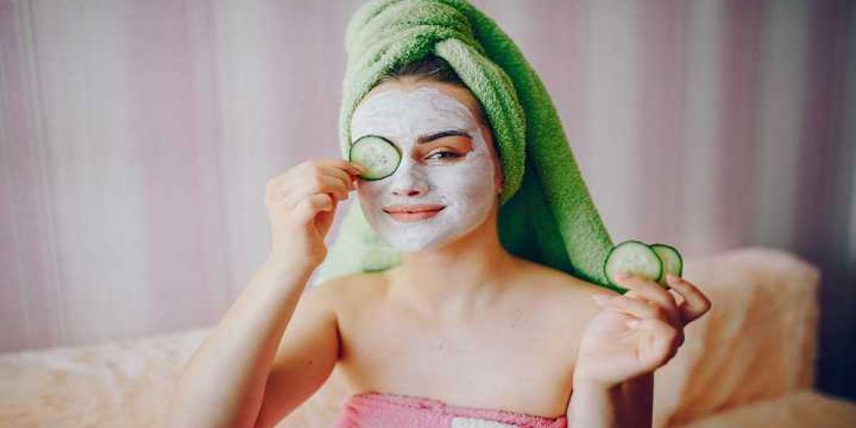 Clay Charisma: Navigating the Benefits of Ubtan Face Pack for Skin