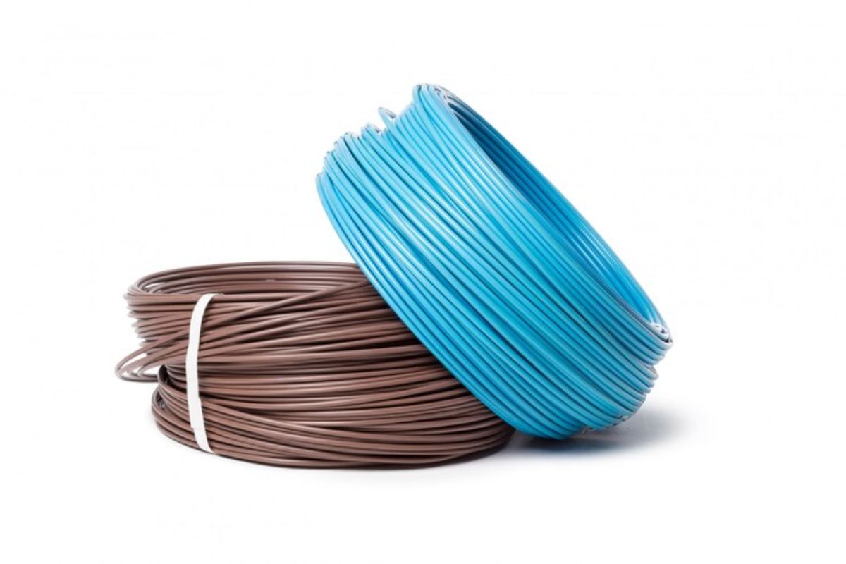 Exploring the Benefits and Types of CRT Earthing Wire