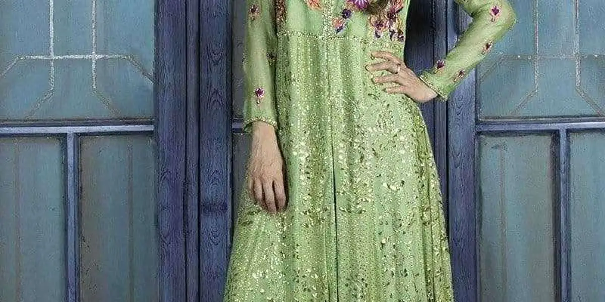 Mukesh Kamdani Dress Price in Pakistan: A Luxurious Affair