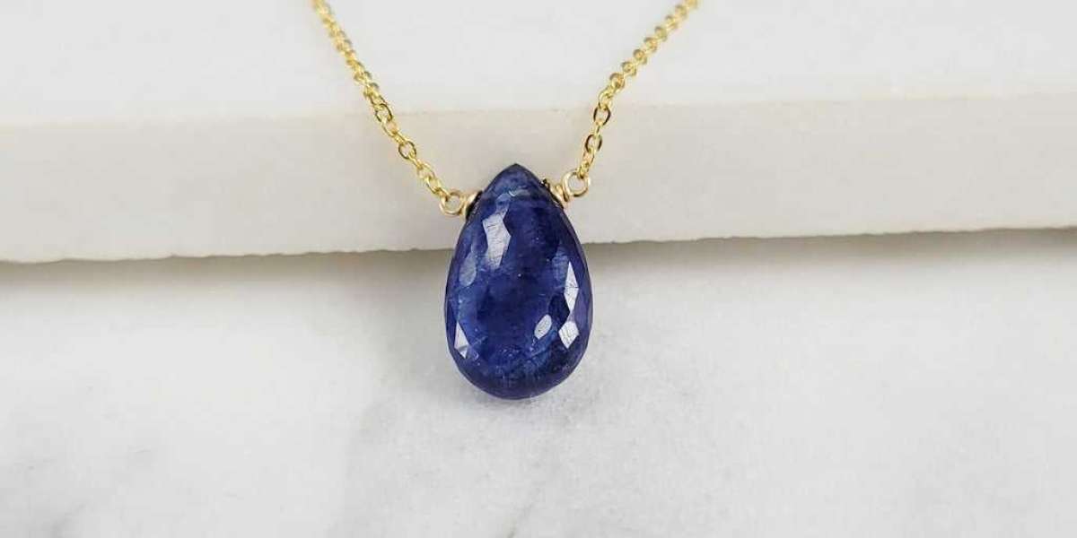 Sophisticated and Stunning: Sapphire Jewelry Highlights